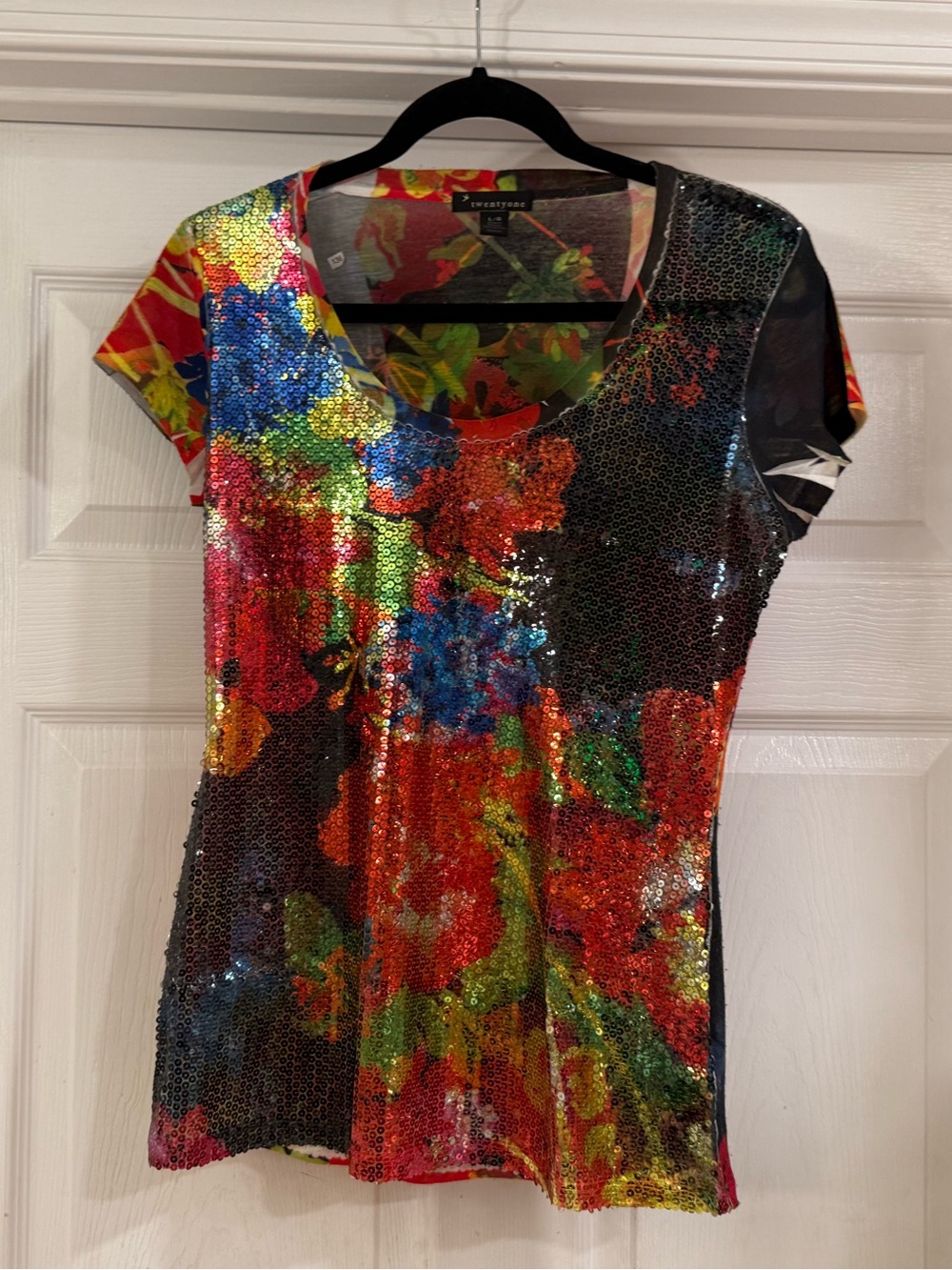 Twenty one multicolor Floral Short Sleeve Top fits smalk size large